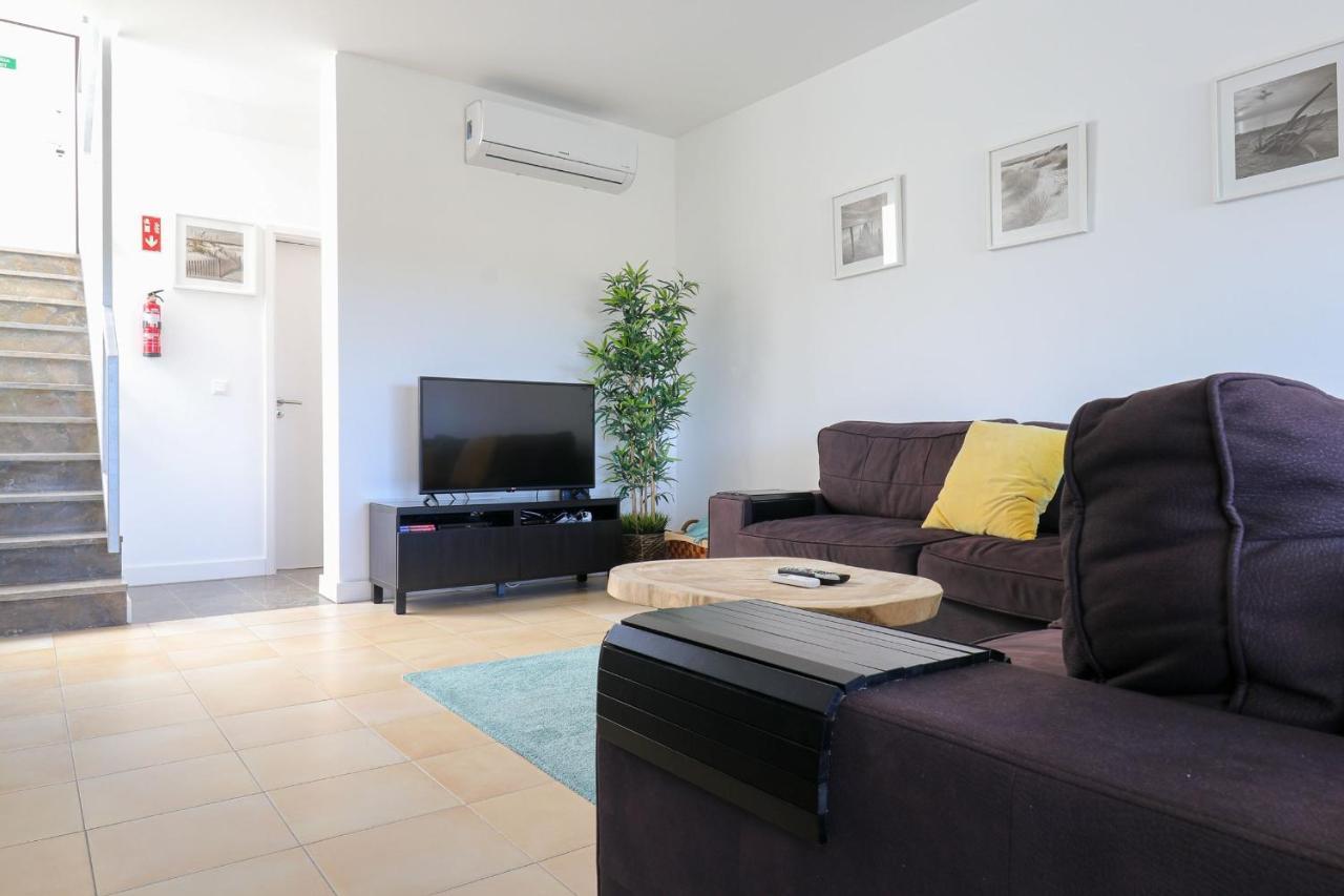 Lovelystay - Divine 3Bdr Duplex House W/ Pool & Garden Patroves Екстериор снимка