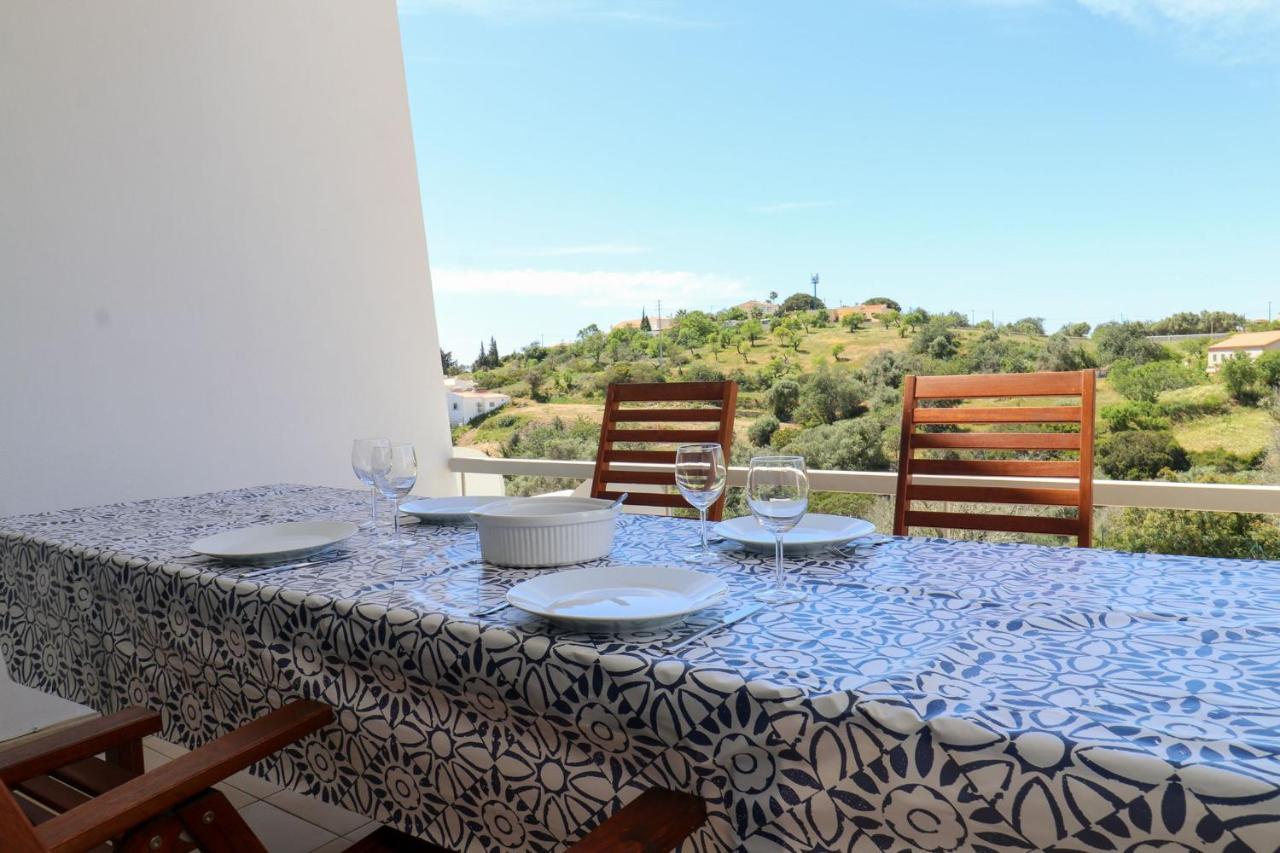 Lovelystay - Divine 3Bdr Duplex House W/ Pool & Garden Patroves Екстериор снимка