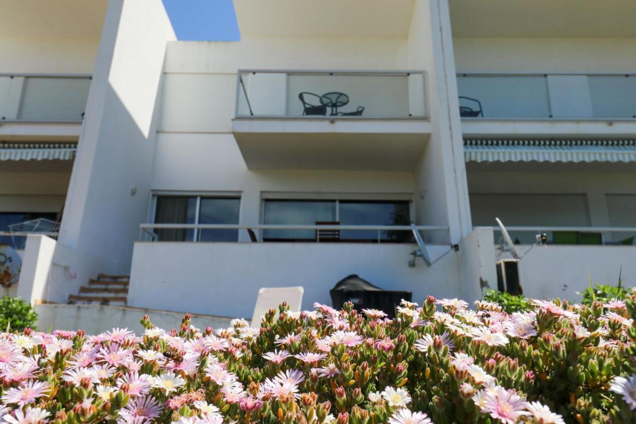 Lovelystay - Divine 3Bdr Duplex House W/ Pool & Garden Patroves Екстериор снимка
